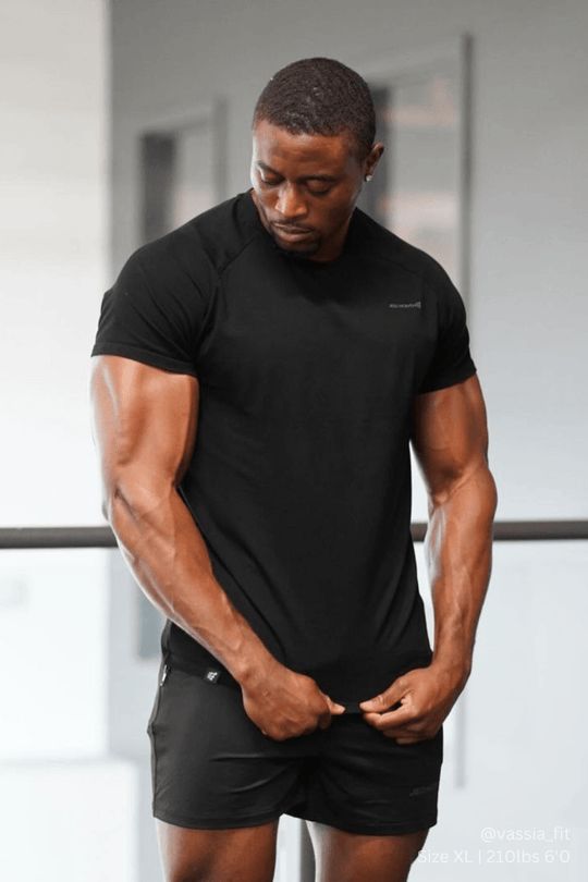 Titan 2.0 Muscle-Fit T-Shirt - Black